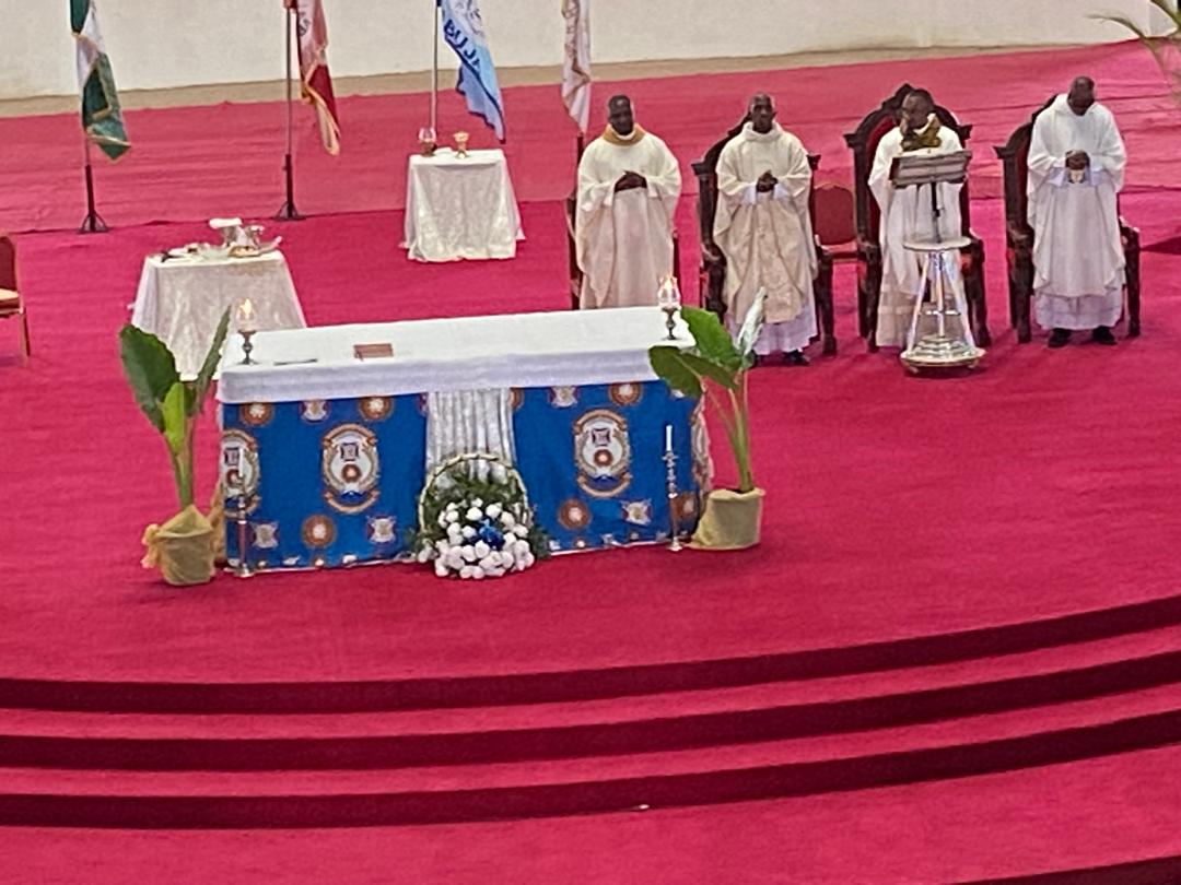 Outing Mass 2026